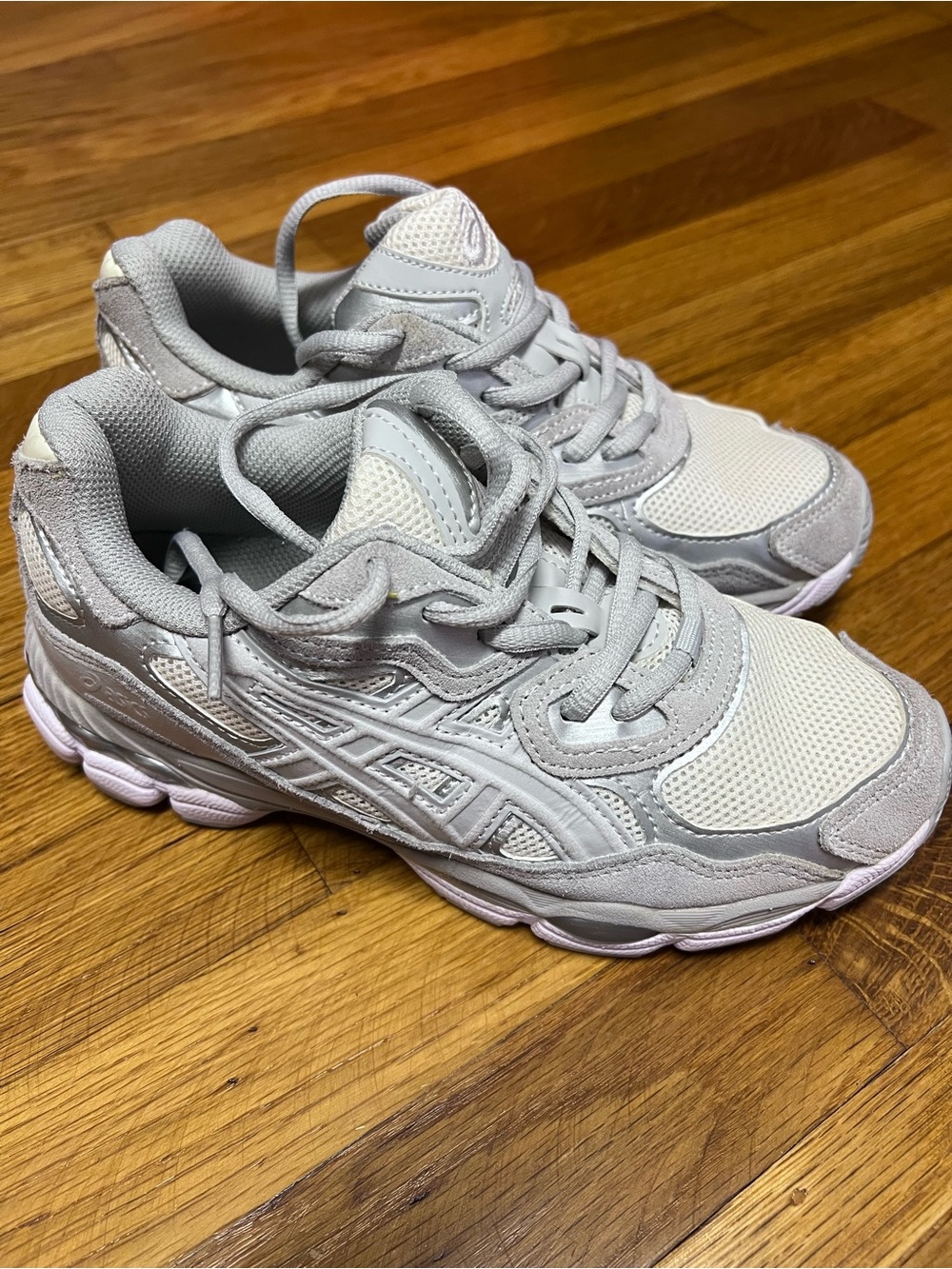 Asics Light Gray Gel NYC Size 5.5